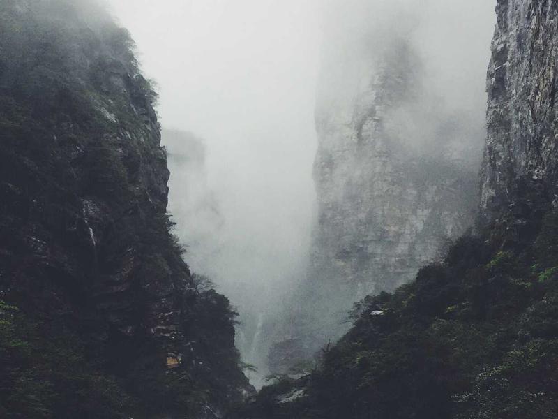 手游LOL：从符文之地到指尖战场，电竞新浪潮强势来袭